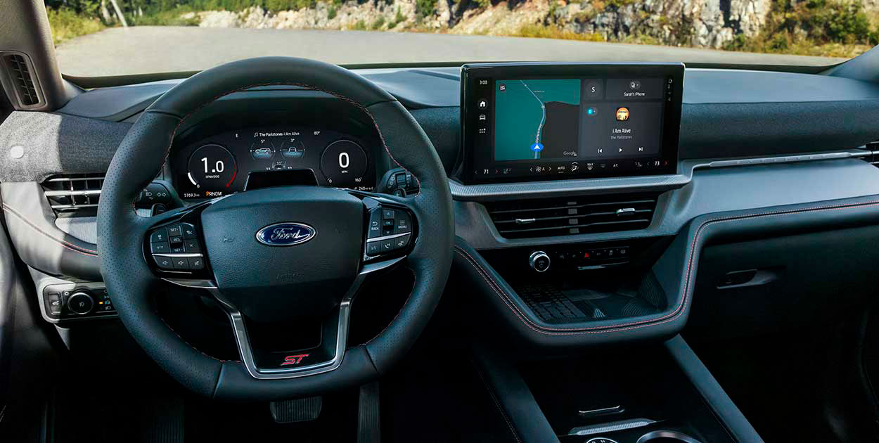 ford-explorer-st-2025-03